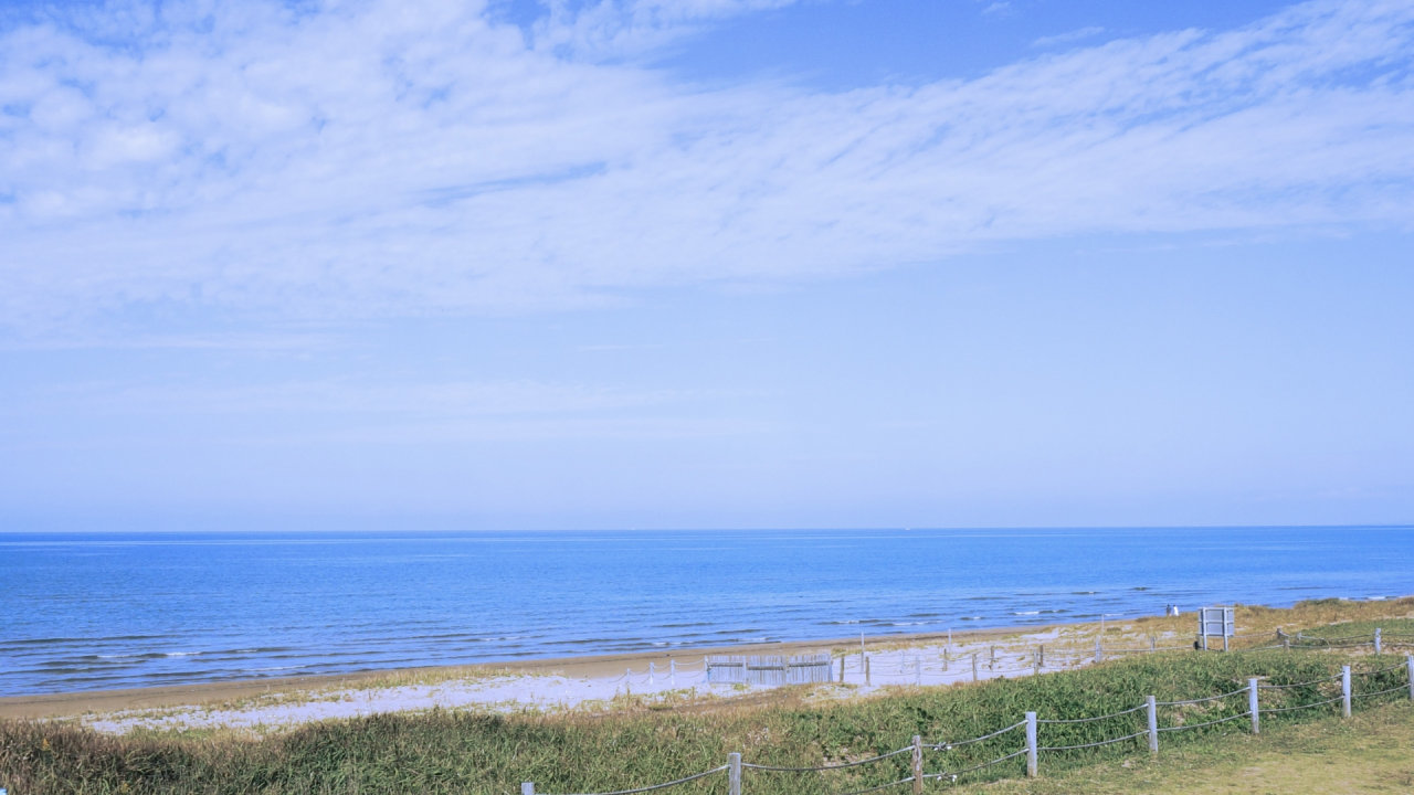 【夏の絶景をEバイクで】かほくの海沿いを満喫|レンタサイクル「海チャリ」体験ガイド